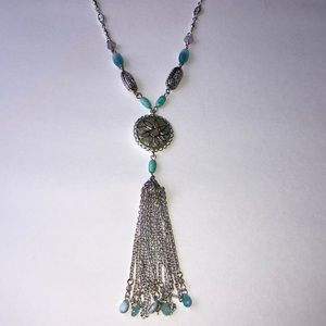 Liz Claiborne imitation silver pendant necklace